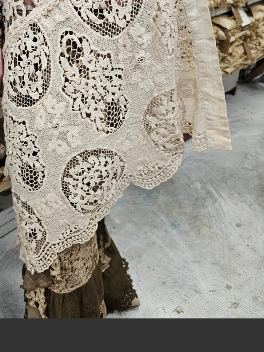 NEW A Rare Bird Magdalena Crocheted Duster - Picture 9 of 12